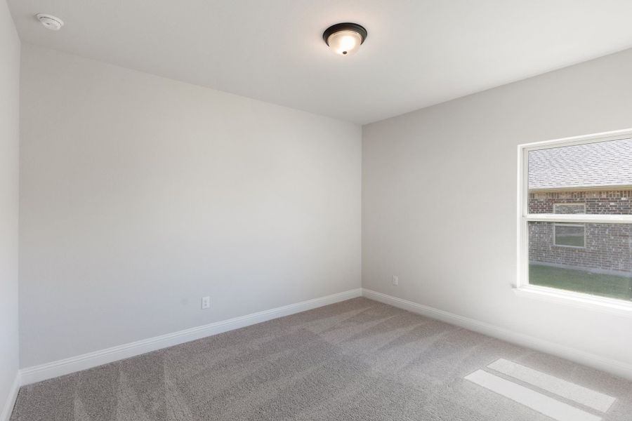 Spacious, unfurnished interior of a new home in Waverly Estates, Nevada (Image 68).