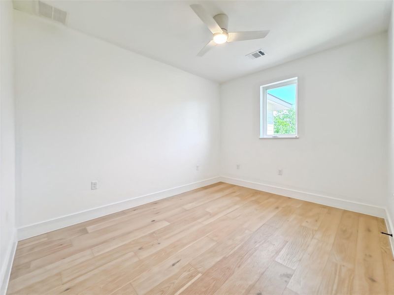 Spacious, unfurnished interior of a new home in , Austin (Image 18). Spacious, unfurnished interior of a new home in , Austin (Image 18).