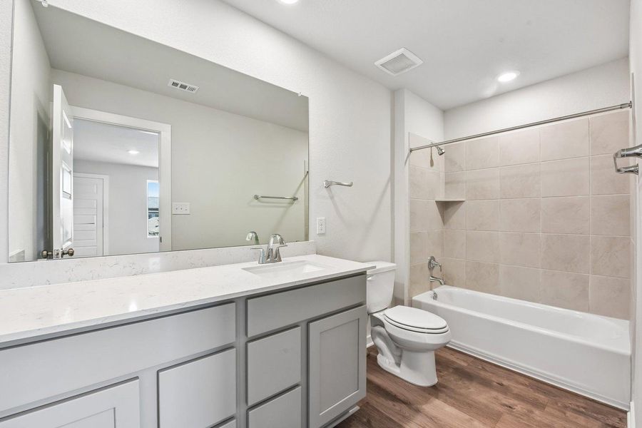 Furnished interior view inside a new home in Trinity Ranch, Elgin (Image 7).
