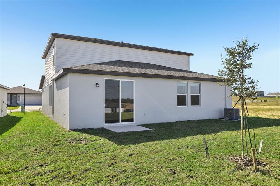Exterior details and patio area of a home in Benton Hills - Classic Series, Brooksville (Image 24). Exterior details and patio area of a home in Benton Hills - Classic Series, Brooksville (Image 24).