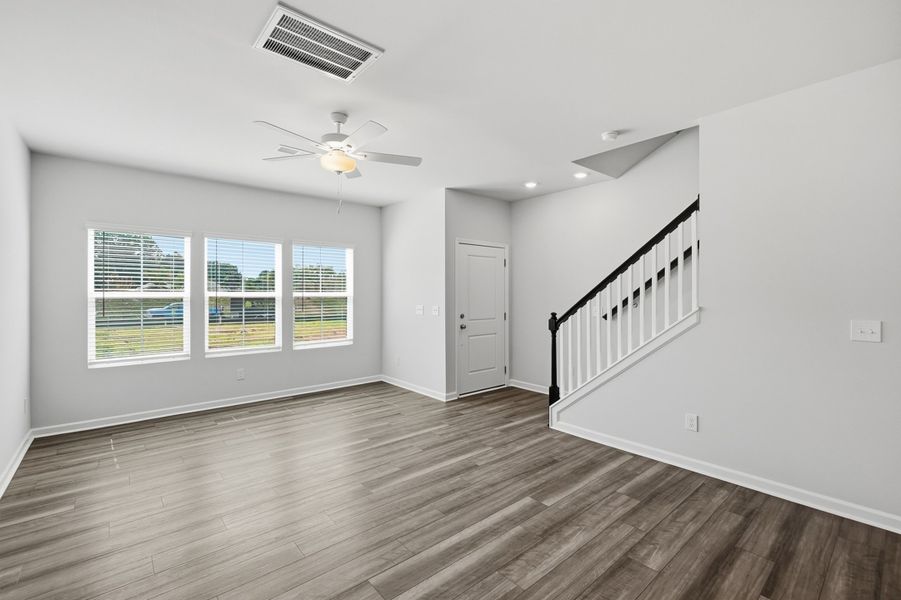 Spacious, unfurnished interior of a new home in Nichols Landing, Charlotte (Image 16).