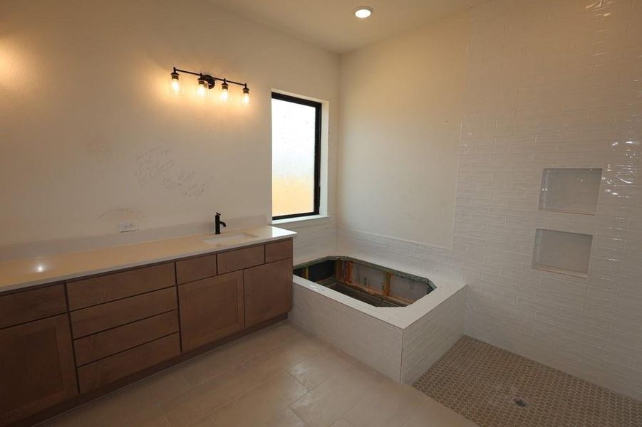 Image 34 of a home in The Meadows at Imperial Oaks.