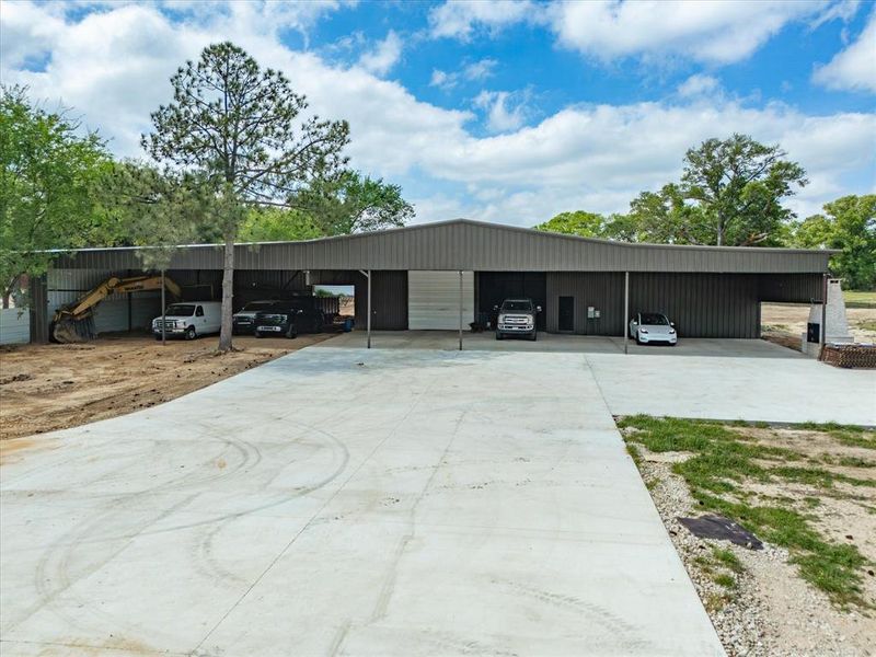 Image 32 of a home in .