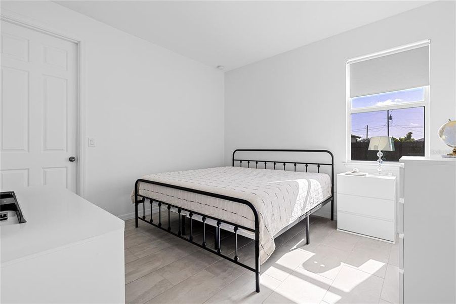 Furnished interior view inside a new home in , Cape Coral (Image 17).