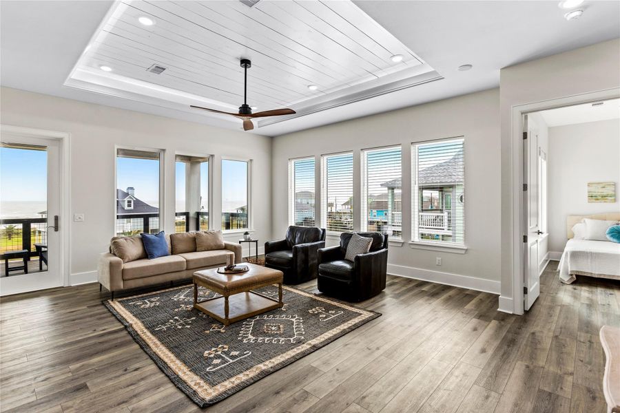 Furnished interior view inside a new home in , Bolivar Peninsula (Image 34).