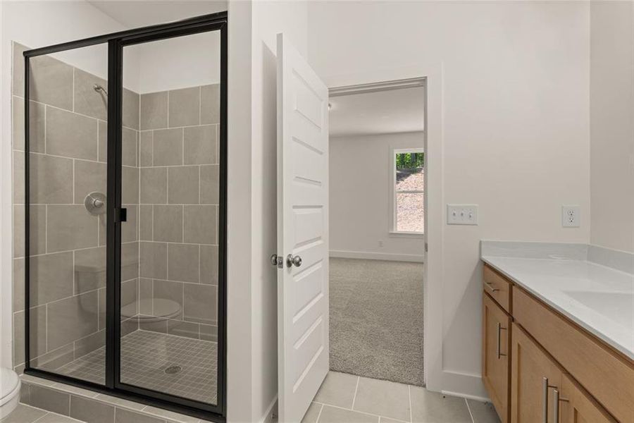 Furnished interior view inside a new home in , Gainesville (Image 16).