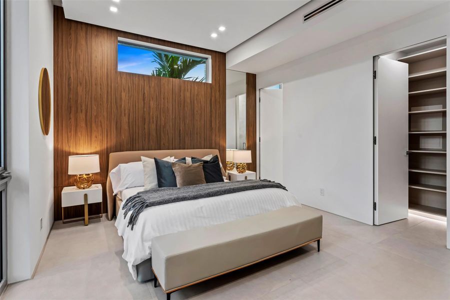 Furnished interior view inside a new home in , Fort Lauderdale (Image 33).