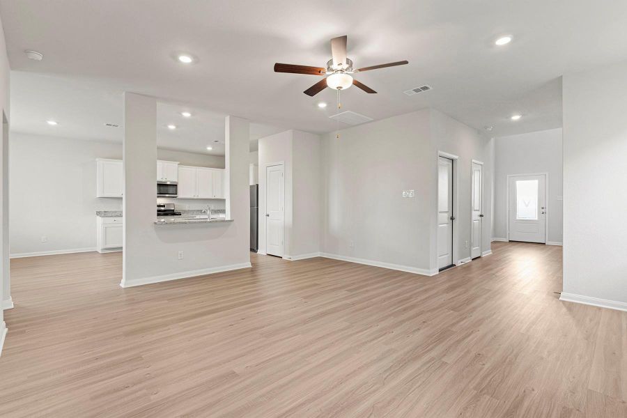 Spacious, unfurnished interior of a new home in , Iowa Colony (Image 11). Spacious, unfurnished interior of a new home in , Iowa Colony (Image 11).