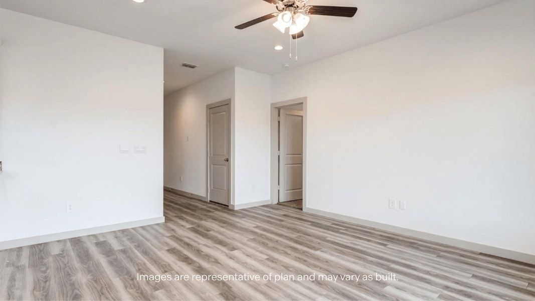 Spacious, unfurnished interior of a new home in Allen Farms, Lubbock (Image 7). Spacious, unfurnished interior of a new home in Allen Farms, Lubbock (Image 7).