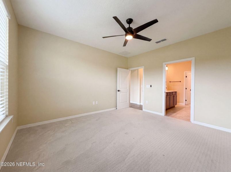 Spacious, unfurnished interior of a new home in , St. Augustine (Image 24).