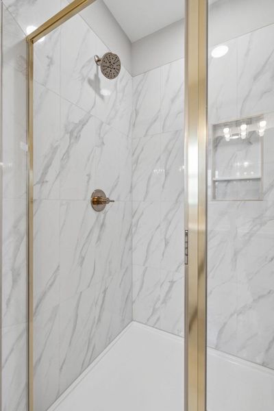 Image 27 of a home in .