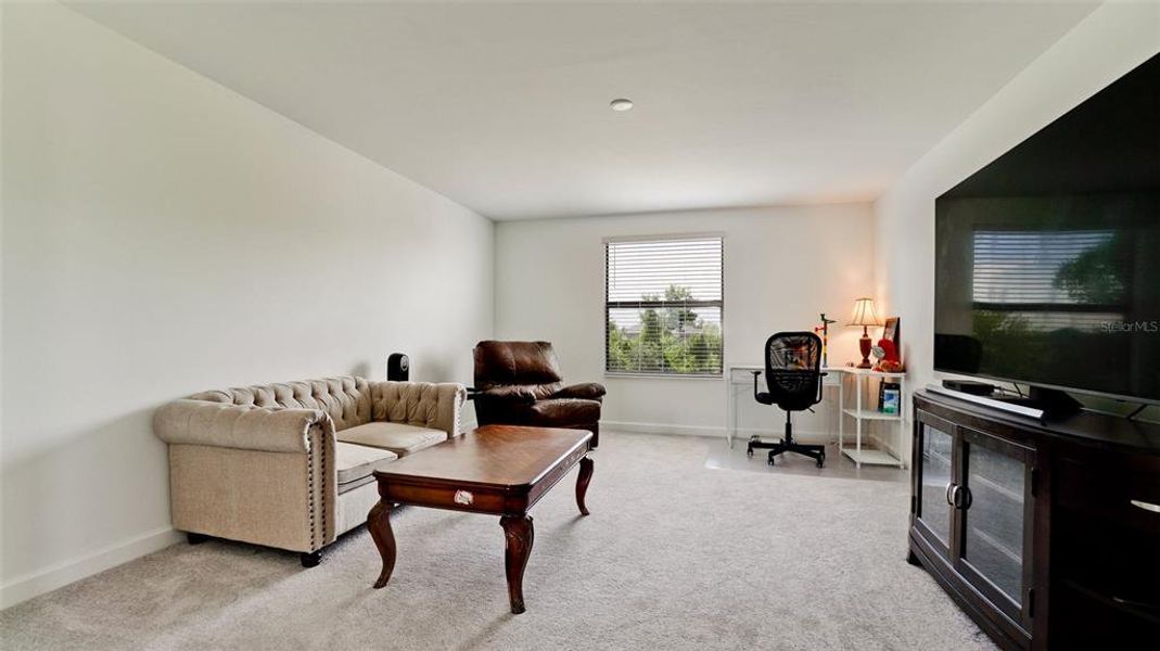 Furnished interior view inside a new home in , Bradenton (Image 38).