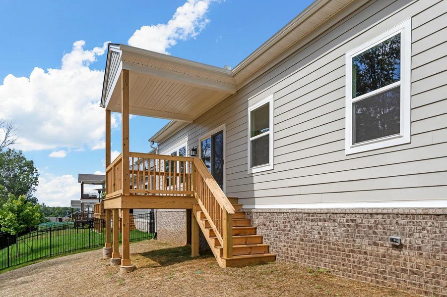 The Courtland C Exterior Rear