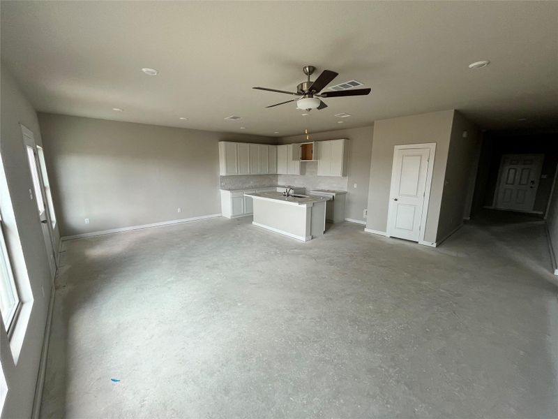 Open Concept Kitchen, Dining & Family Room Open Concept Kitchen, Dining & Family Room