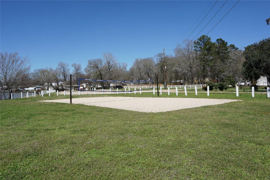 Front exterior of a new home in , Willis, TX, highlighting curb appeal (Image 17).