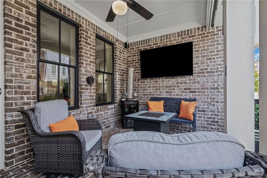Exterior details and patio area of a home in , Peachtree Corners (Image 21).
