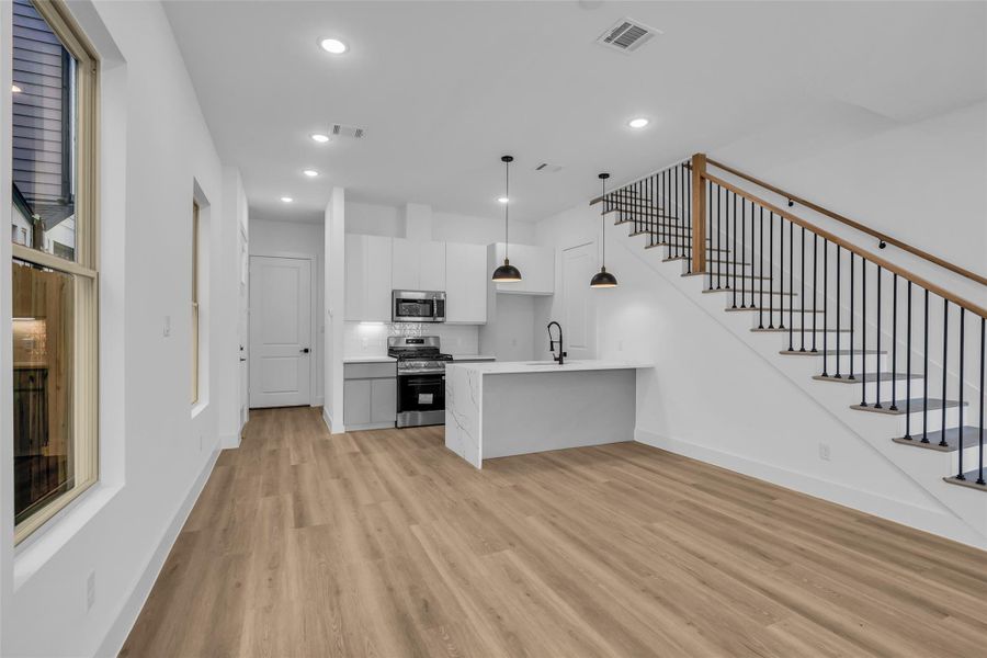 Furnished interior view inside a new home in , Houston (Image 12). Furnished interior view inside a new home in , Houston (Image 12).