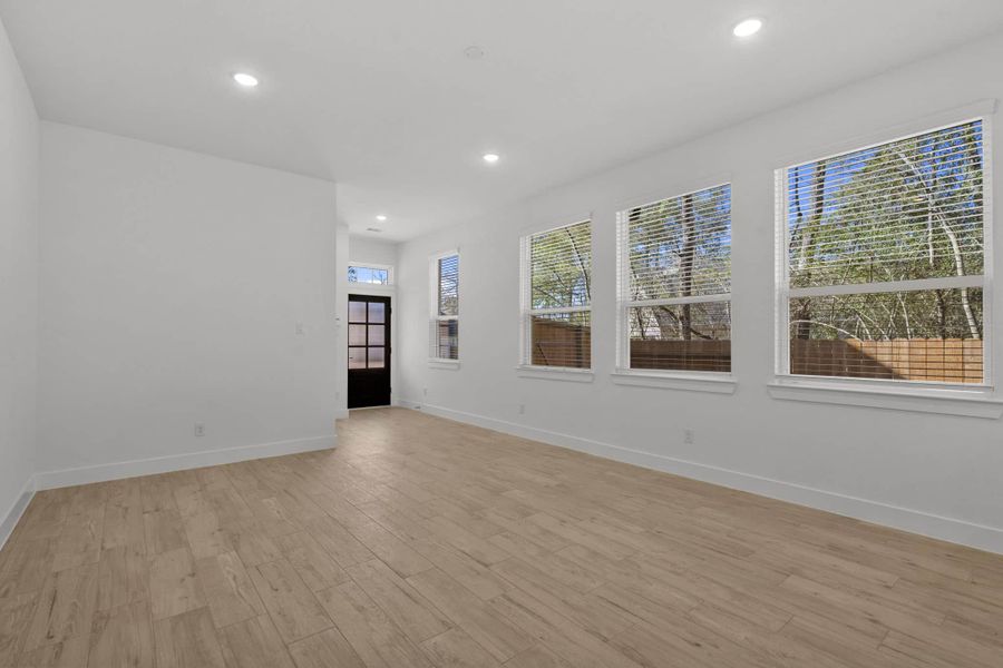 Spacious, unfurnished interior of a new home in The Woodlands Hills, Willis (Image 23). Spacious, unfurnished interior of a new home in The Woodlands Hills, Willis (Image 23).