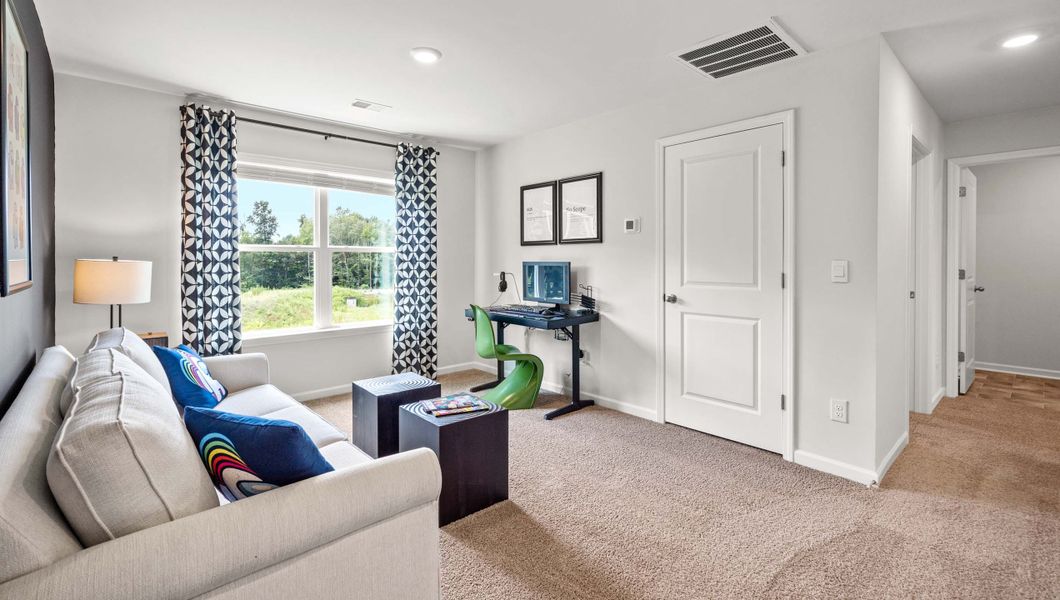 Representative furnished interior of a home built from the Hayden by D.R. Horton in Lakestone, Woodruff (Image 18).