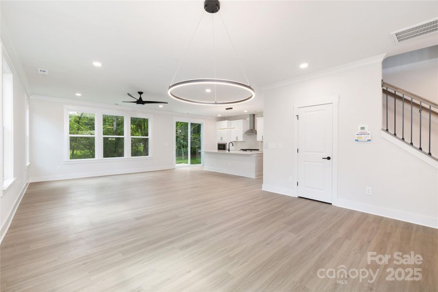 Spacious, unfurnished interior of a new home in , Hickory (Image 30).