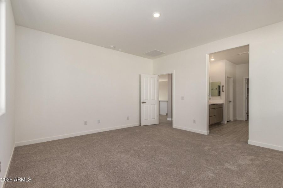 Master Bedroom Master Bedroom