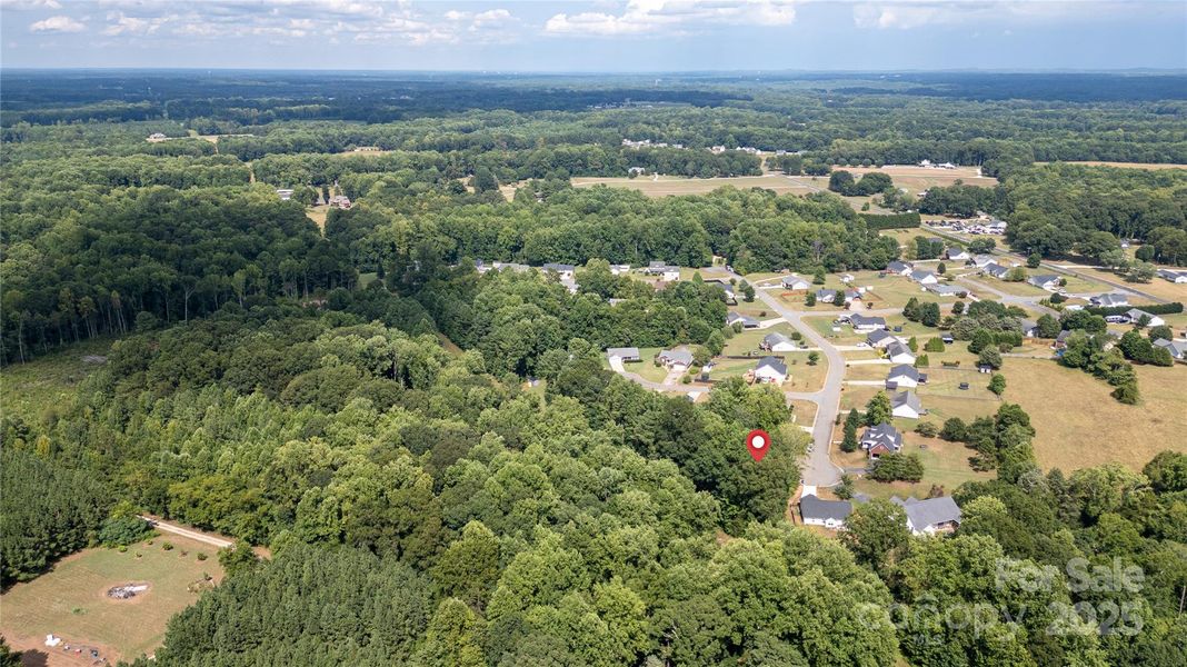 Image 28 of a home in .