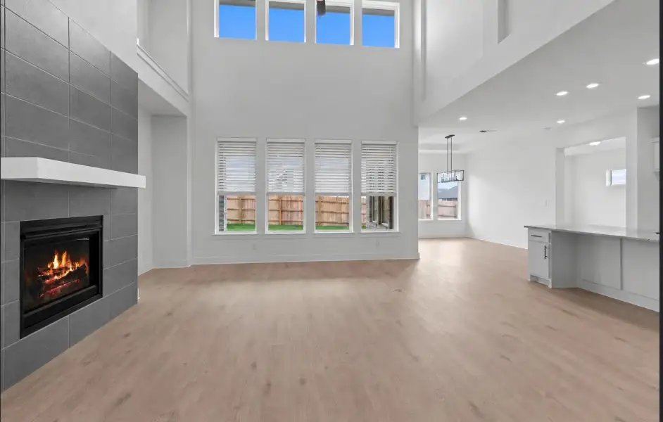 New Home in Liberty Hill, TX.  - Slide 15