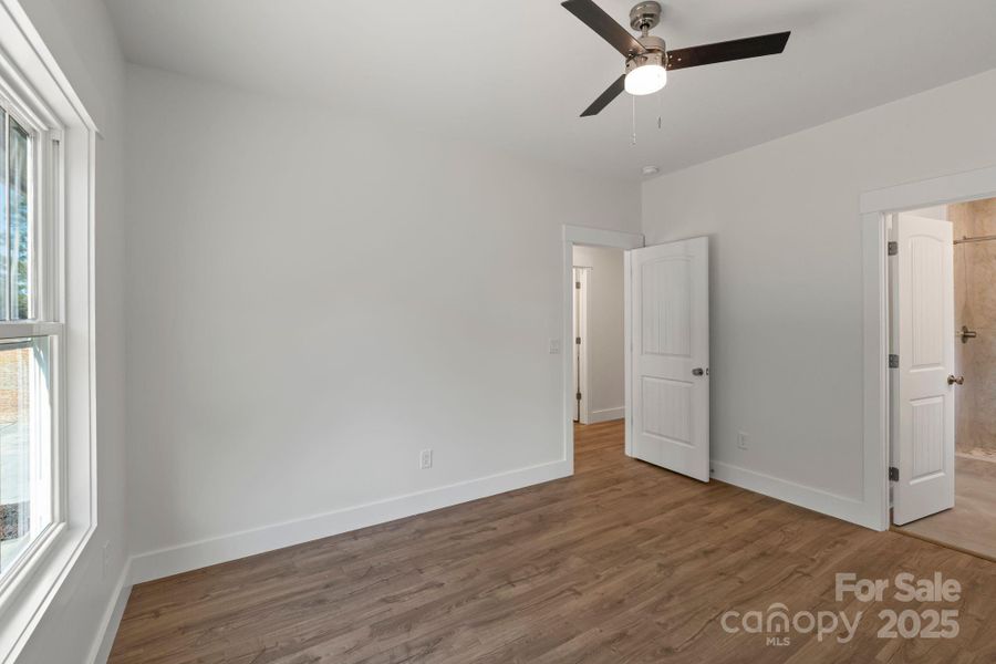 Spacious, unfurnished interior of a new home in , Hickory (Image 43).