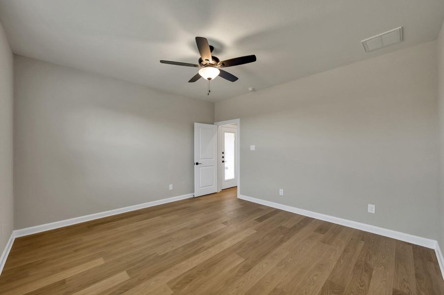 Spacious, unfurnished interior of a new home in Magnolia Woods, Magnolia (Image 16).