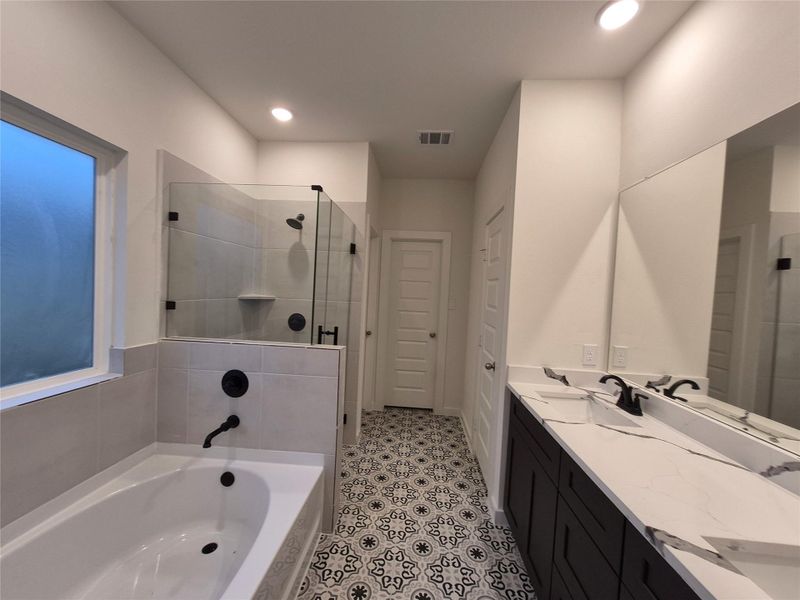 Furnished interior view inside a new home in Crosby Farms, Crosby (Image 7).