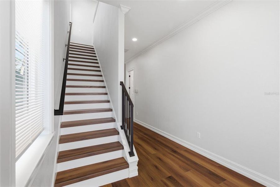 Spacious, unfurnished interior of a new home in , St. Petersburg (Image 23).