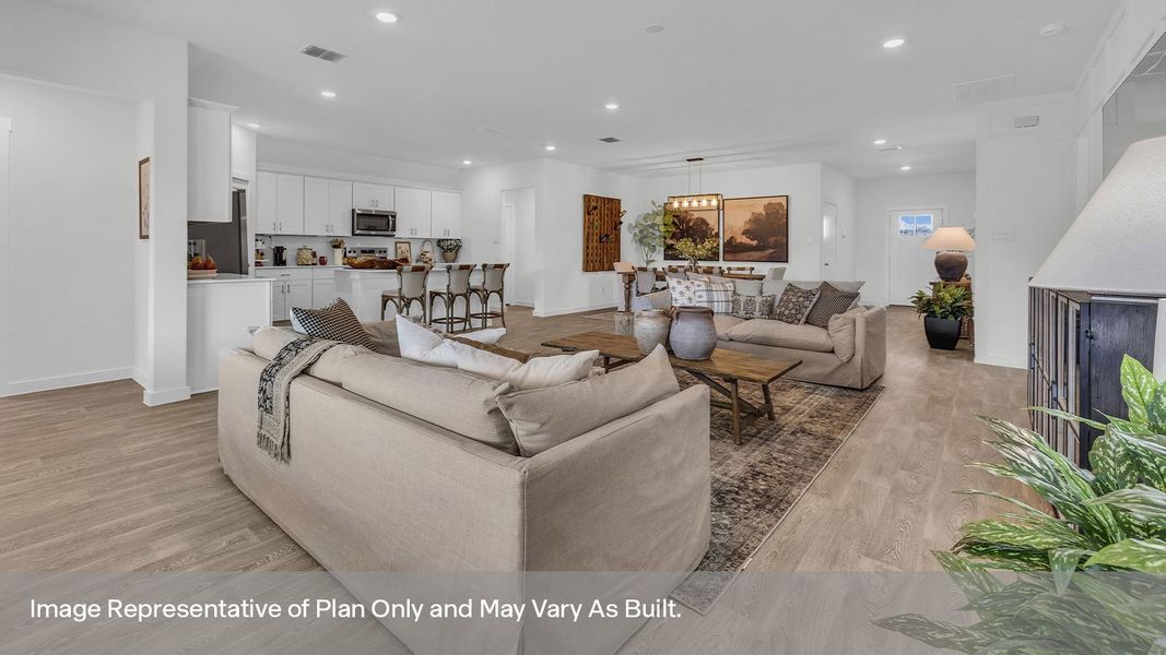 Furnished interior view inside a new home in Sonoma Oaks, Fredericksburg (Image 15).