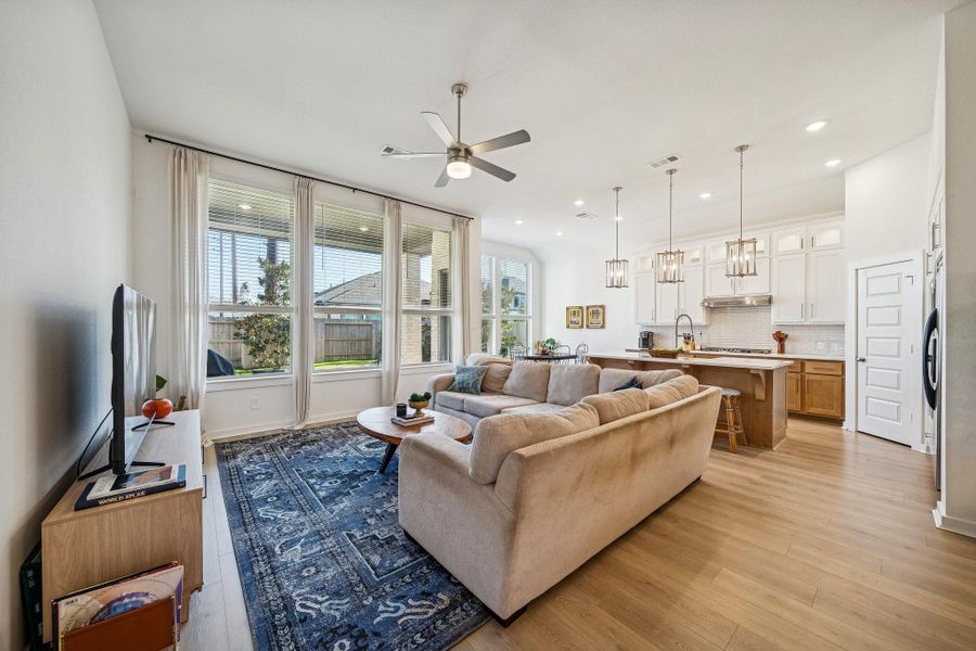 Furnished interior view inside a new home in Fulbrook on Fulshear Creek: 50ft. lots, Fulshear (Image 7). Furnished interior view inside a new home in Fulbrook on Fulshear Creek: 50ft. lots, Fulshear (Image 7).