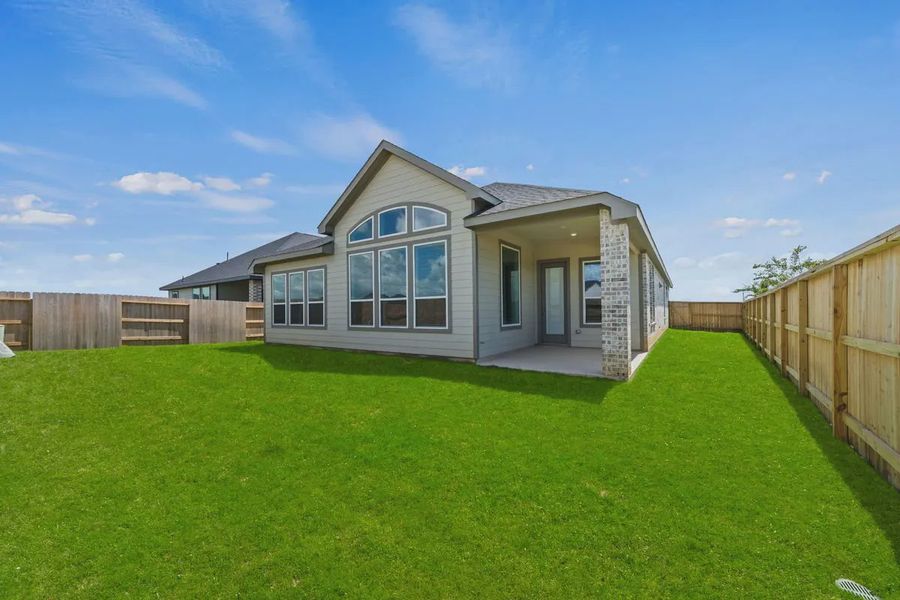 Representative exterior details of a home built from the Mariah by Chesmar Homes in Lakes of Cane Island, Katy (Image 4).