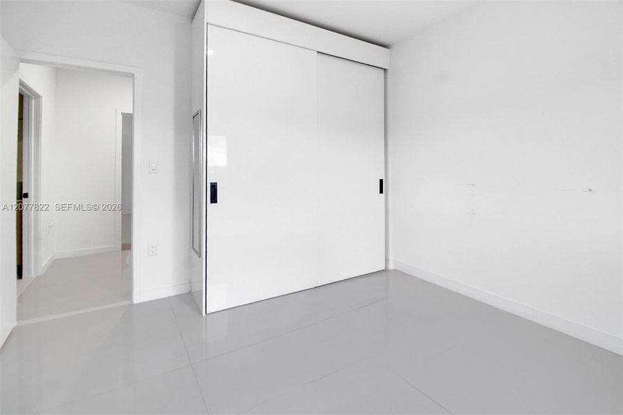 Spacious, unfurnished interior of a new home in , Florida City (Image 35).