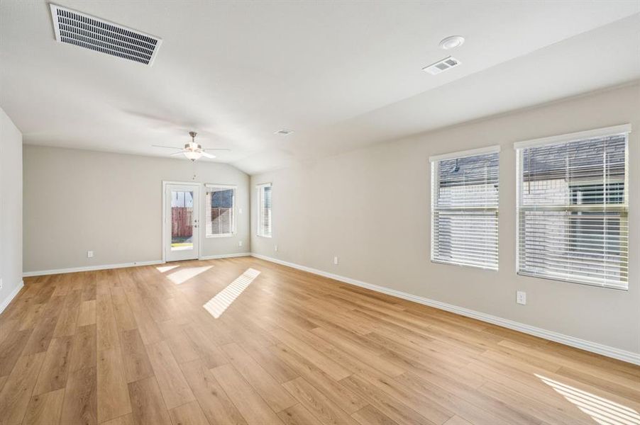 Spacious, unfurnished interior of a new home in , McKinney (Image 21).