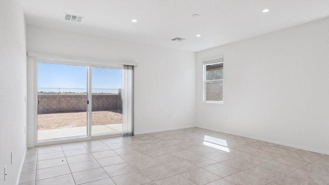Representative unfurnished interior of a home built from the Ibis by D.R. Horton in Elena Trails, Maricopa (Image 14).