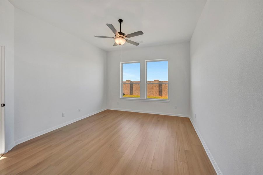 Spacious, unfurnished interior of a new home in Beacon Point at Lago Mar 50’ Homesites, Texas City (Image 25).