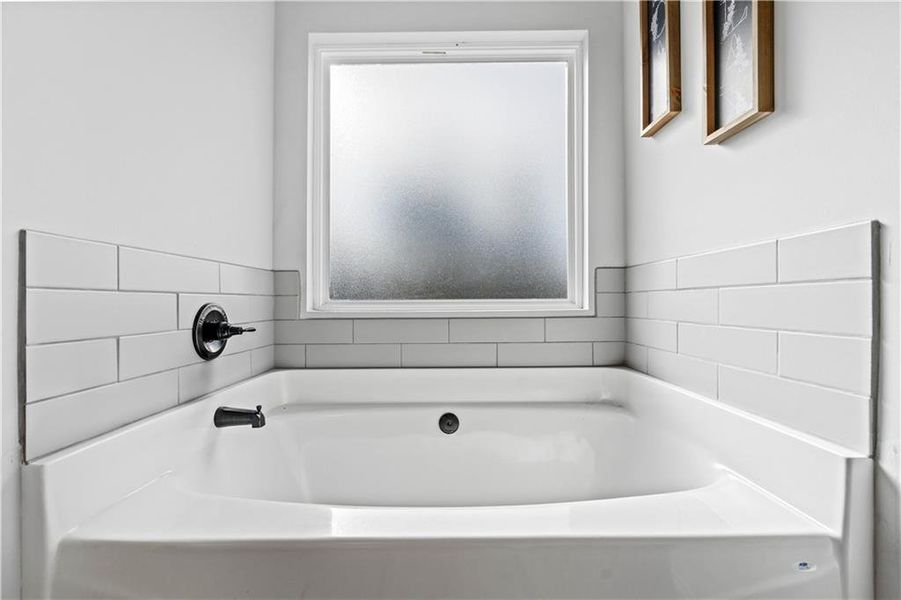 Close-up of interior finishes inside a home in , Gainesville (Image 20).