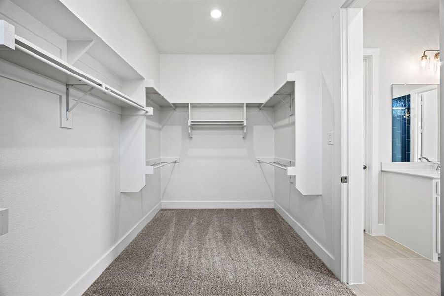 Spacious, unfurnished interior of a new home in The Heights at Uptown Celina, Celina (Image 14).