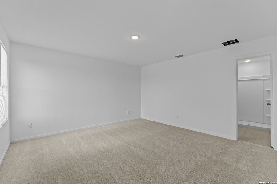 Spacious, unfurnished interior of a new home in Hidden Oasis, San Antonio (Image 22). Spacious, unfurnished interior of a new home in Hidden Oasis, San Antonio (Image 22).