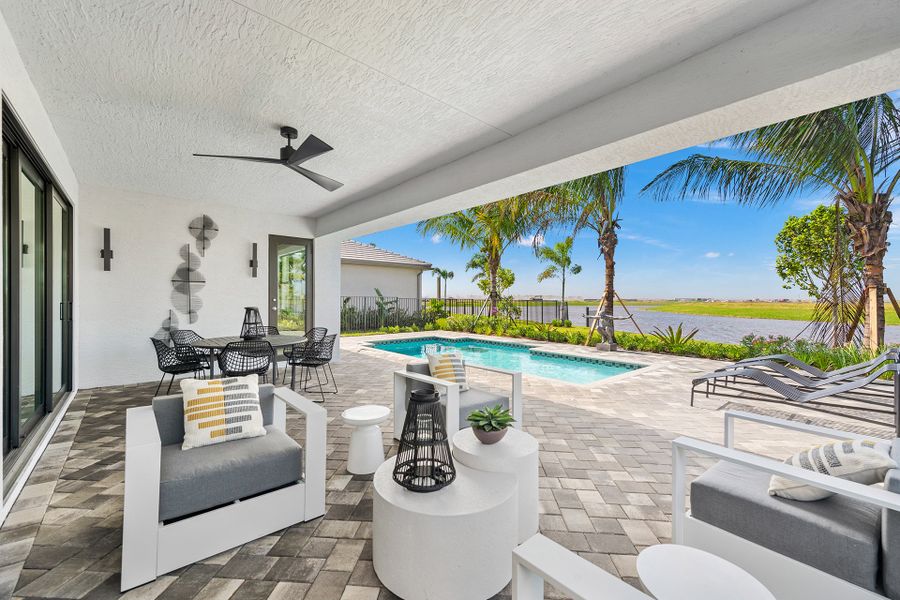 Representative exterior details of a home built from the Palazzo by GL Homes in Valencia Parc at Riverland, Port St. Lucie (Image 4).