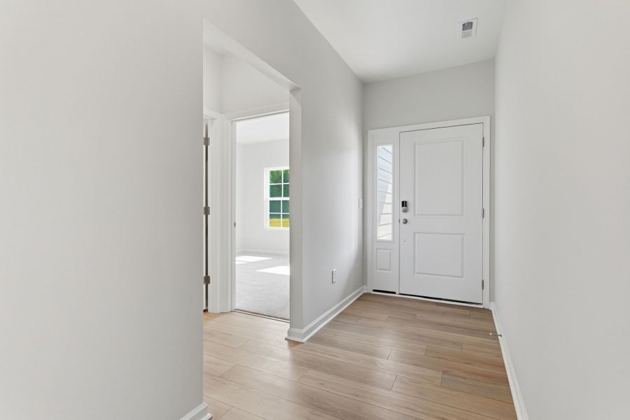 Spacious, unfurnished interior of a new home in Willowbrook, Shelby (Image 4). Spacious, unfurnished interior of a new home in Willowbrook, Shelby (Image 4).