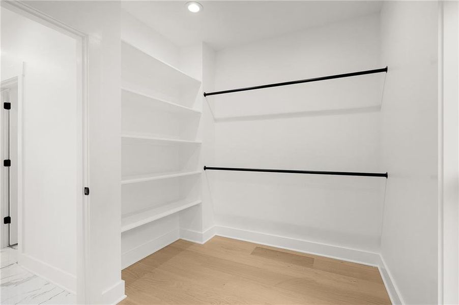 Spacious, unfurnished interior of a new home in , Calhoun (Image 13).