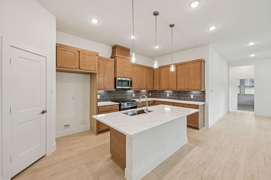 Furnished interior view inside a new home in Kresston, Montgomery (Image 5).
