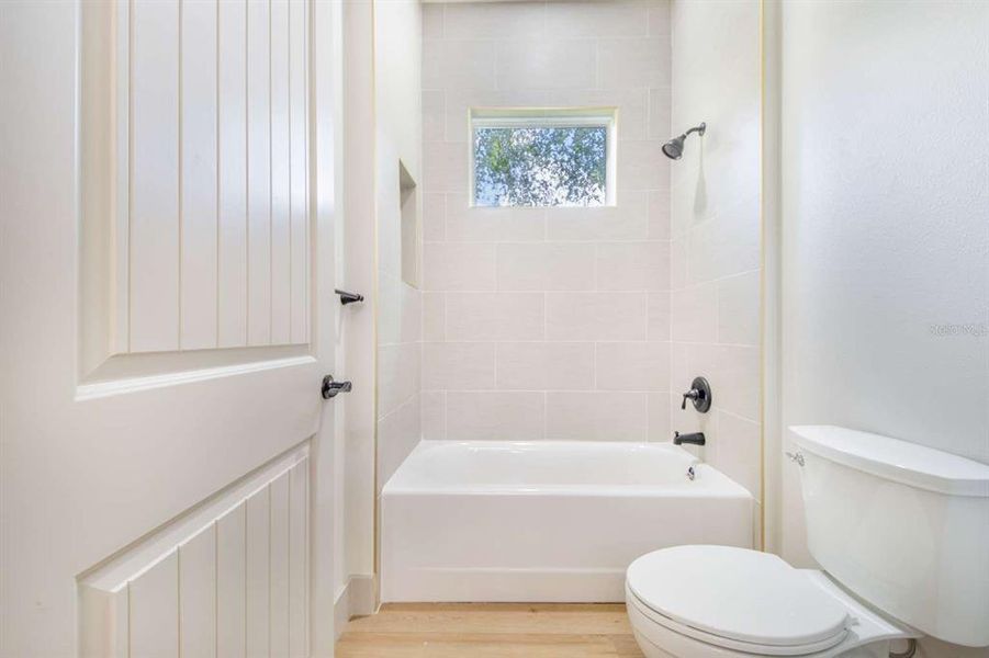 Furnished interior view inside a new home in , Haines City (Image 9).