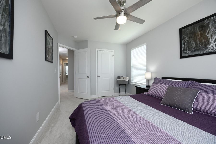 Bedrooms 3