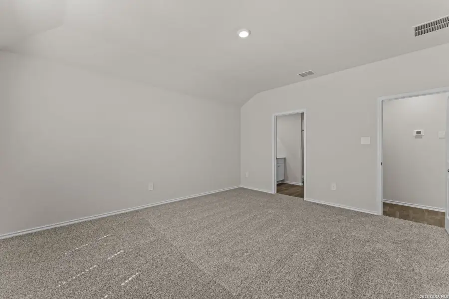 Spacious, unfurnished interior of a new home in Laurel Vistas, San Antonio (Image 20). Spacious, unfurnished interior of a new home in Laurel Vistas, San Antonio (Image 20).