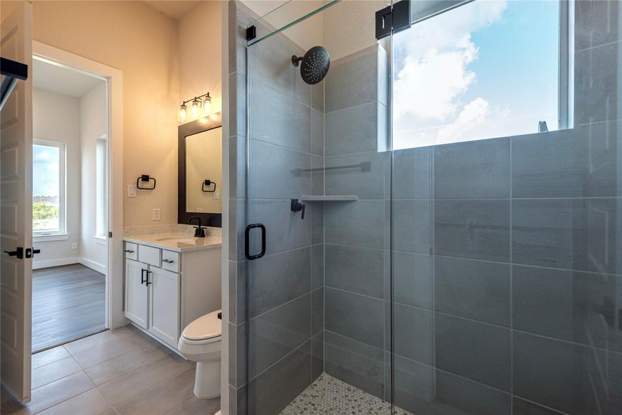 Furnished interior view inside a new home in , Seabrook (Image 16).