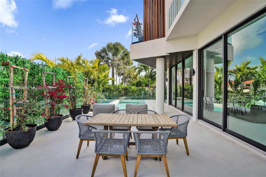 Exterior details and patio area of a home in , Miami Shores (Image 2).